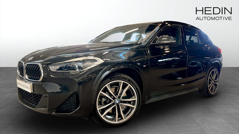 Bild 1 av BMW X2 xDrive25e M-Sport Backkamera Rattvärme Panorama