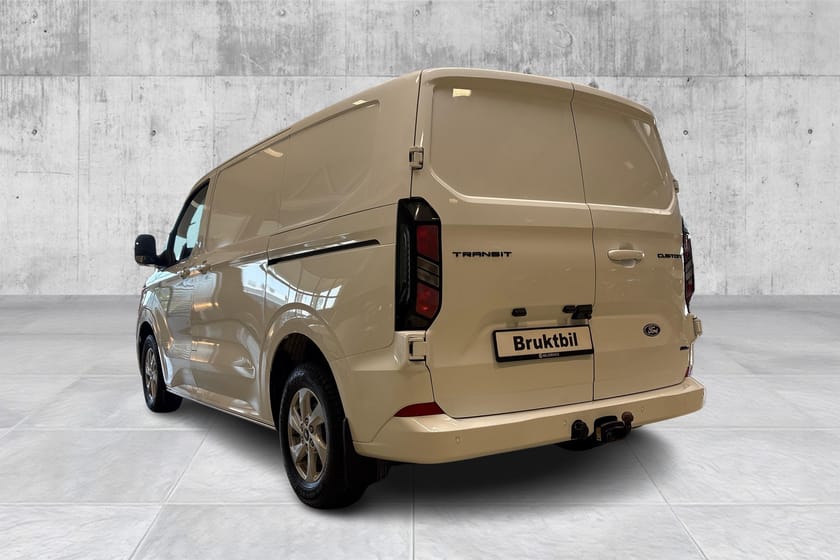 Bilde 3 av Ford Transit Custom 320 Limited AWD L1 H-feste/Webasto/Kamera/2xskyvedør/ACC++