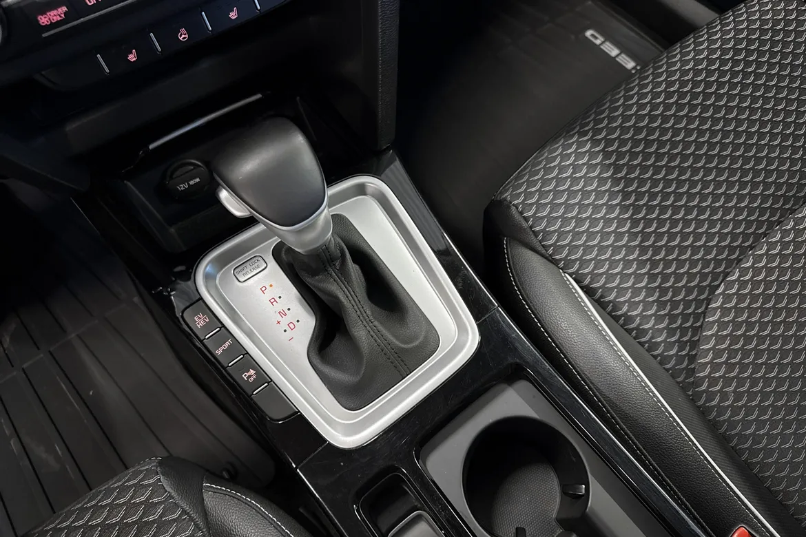 picture of a car