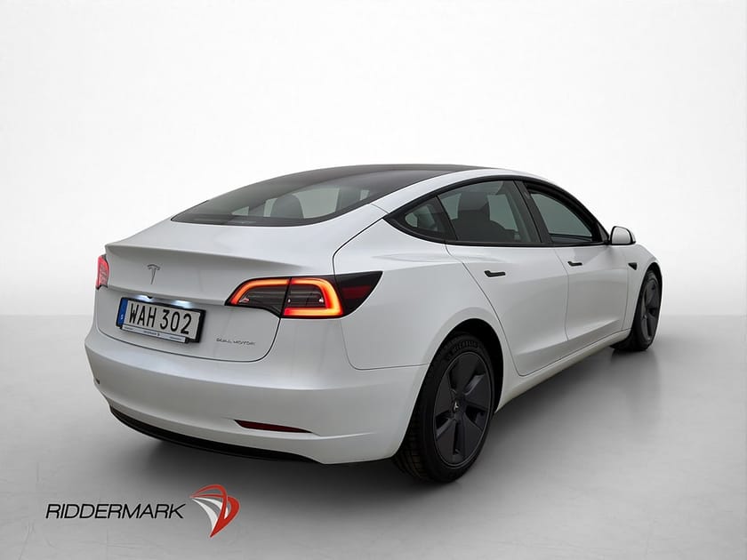 Bild 5 av Tesla Model 3 Long Range AWD Autopilot MOMS Svensksåld