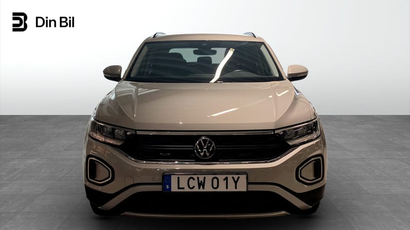 Bild 4 av Volkswagen T-Roc 1.0TSI 110 hk P-sensorer/Assistans/Digital cockpit