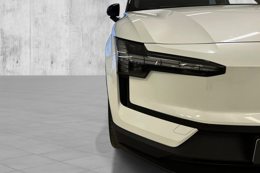 Bilde 4 av Volvo EX30 Twin Motor Performance