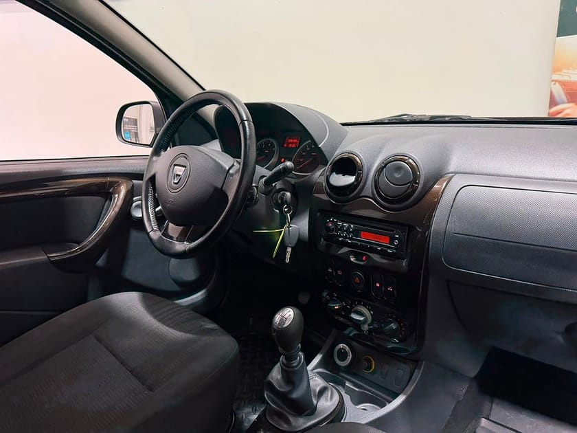 Bild 2 av Dacia Duster 1.6 4x4 Euro 5