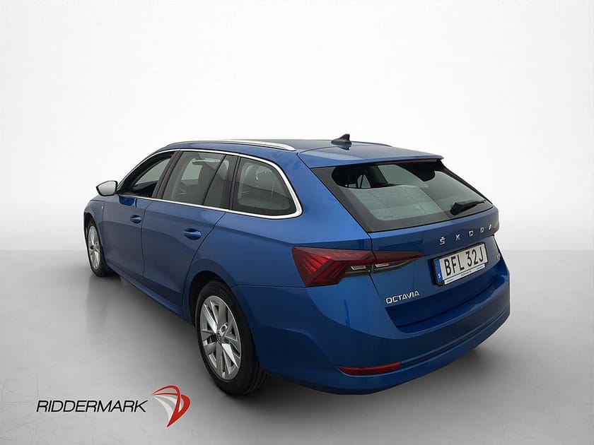 Bild 4 av Škoda Octavia Kombi Skoda 1.0 TSI 110hk Cockpit Kamera Rattvärme CarPlay