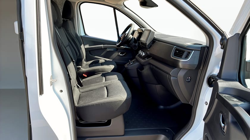 Bild 3 av Renault Trafic Skåpbil L2H1 NORDIC LINE AUTOMAT  | Lagerbil!