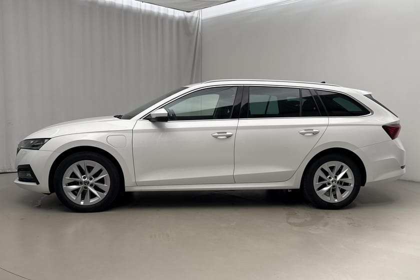 Bild 2 av Škoda Octavia Kombi iV 1.4 PHEV Combi (204hk)