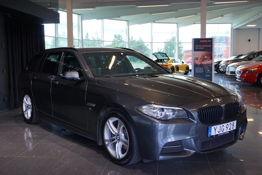 Bild 2 av BMW 520d xDrive Touring Steptronic M Sport 190hk Hifi Läder Drag