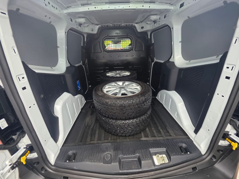 Bilde 5 av Ford Transit Courier Limited | Automat | Krok| Serviceavtale| Vinterpakke ++