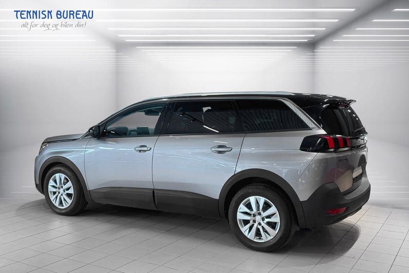 Bilde 3 av Peugeot 5008 ACTIVE 1.2 130 HK | 7 SETER | PANO | NY SERVICE OG EU
