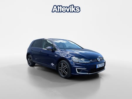 Volkswagen e-Golf 136hk *Plus paket/Backkamera/Navigation/Carplay*
