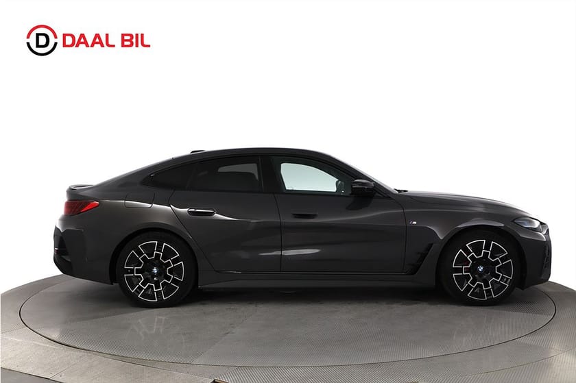Bild 5 av BMW i4 M50 xDrive Gran Coupé 83,9 kWh 544HK M-SPORT H&K
