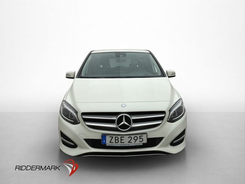 Bild 2 av Mercedes-Benz B 180 Urban P-Värmare Kamera Havlskinn Keyless