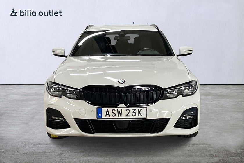 Bild 3 av BMW 320d xDrive Touring aut M Sport 190hk Navi Drag Backkamera