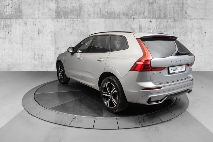Bilde 5 av Volvo XC60 T8II Ultimate Dark H&K/luft/360/Hengerfeste