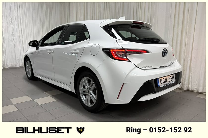 Bild 4 av Toyota Corolla Hybrid e-CVT Active M-VÄRMARE B-KAMERA