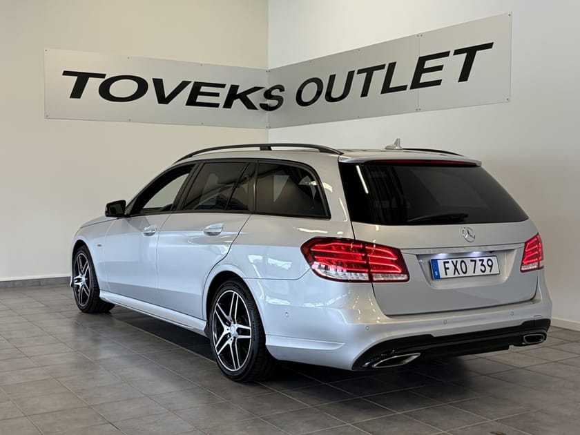 Bild 4 av Mercedes-Benz E 220 T BlueTEC 4MATIC 170hk Aut/Drag/AWD