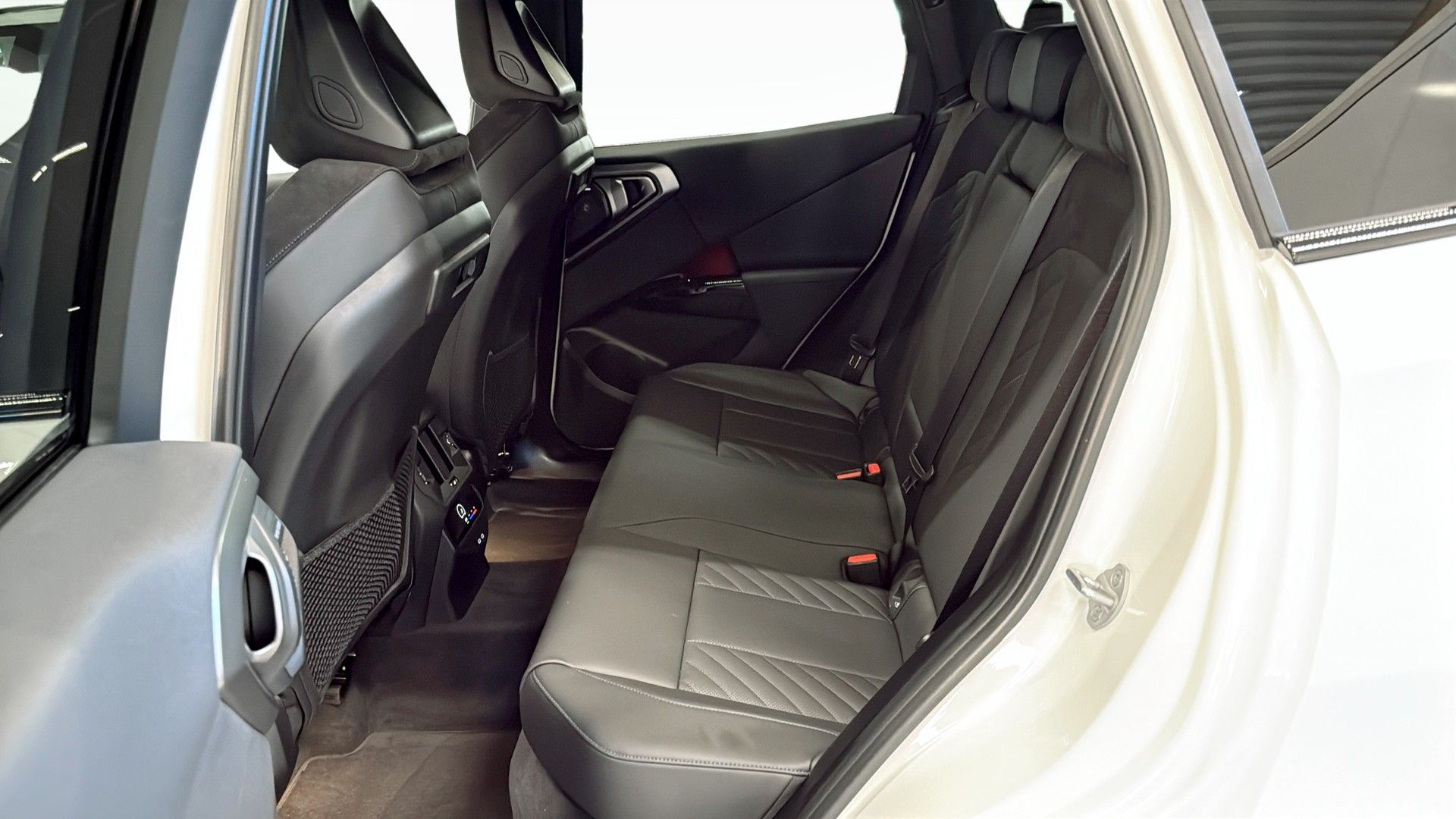 BMW X3 30e xDrive M Sport Drag 2026, photo 5/9