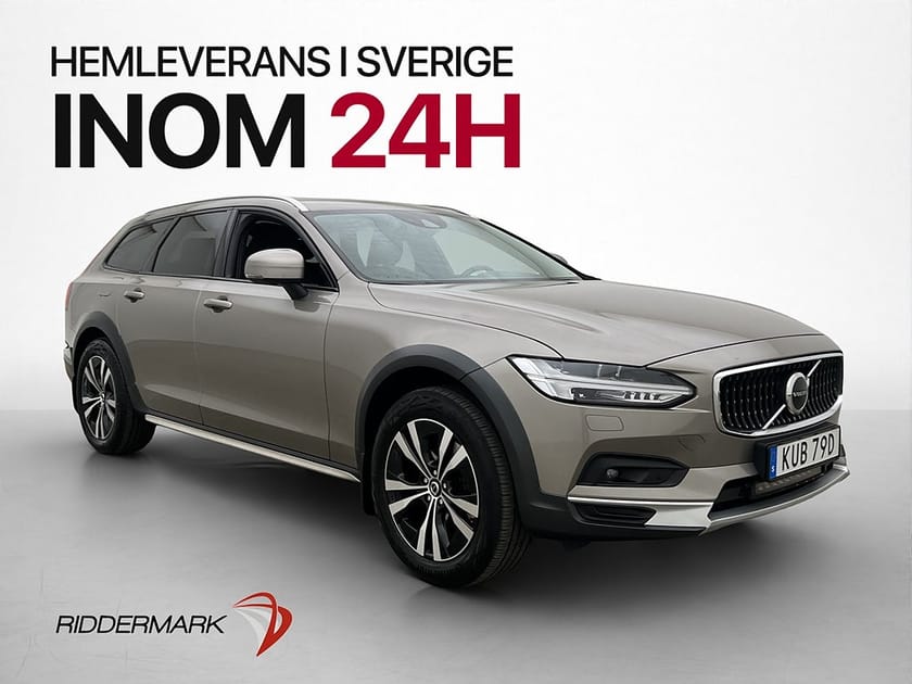 Bild 3 av Volvo V90 Cross Country B5 AWD VOC Värmare H/K Kamera Skinn