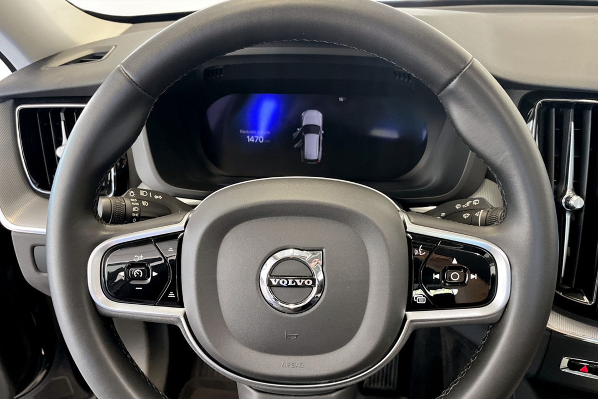 Volvo XC60 B5 AWD 2023, bild 7/9
