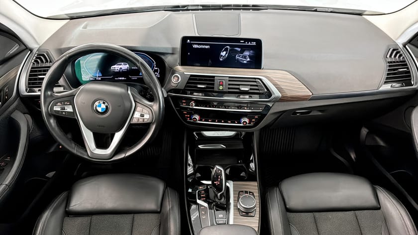 Bild 4 av BMW X3 xDrive30e NYSERVAD-RÄNTEKAMPANJ 3,95% PANO-DRAG