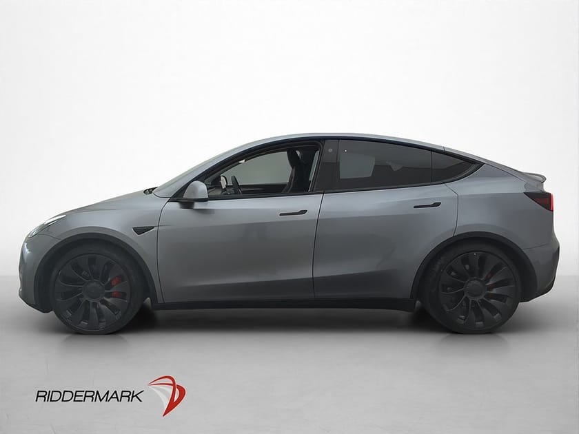 Bild 5 av Tesla Model Y Performance Autopilot Värmepump Dragkrok