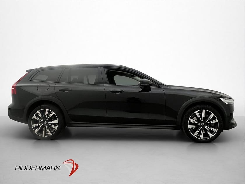 Bild 4 av Volvo V60 Cross Country B4 AWD Advanced Kamera CarPlay Navi