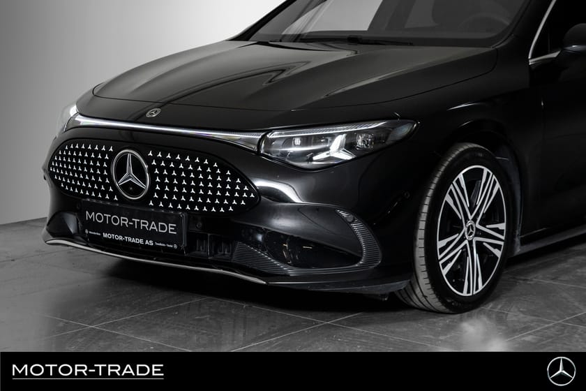 Bilde 2 av Mercedes-Benz CLA 350 4MATIC Shooting Brake | | Krok | Panoramatak |