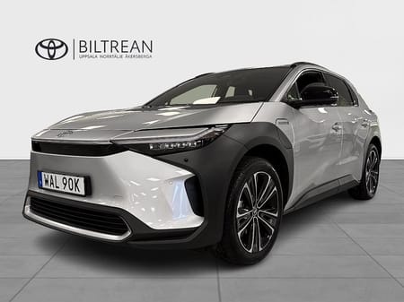 Toyota bZ4X 71.4 kWh AWD Executive 20" Vinterhjul ingår