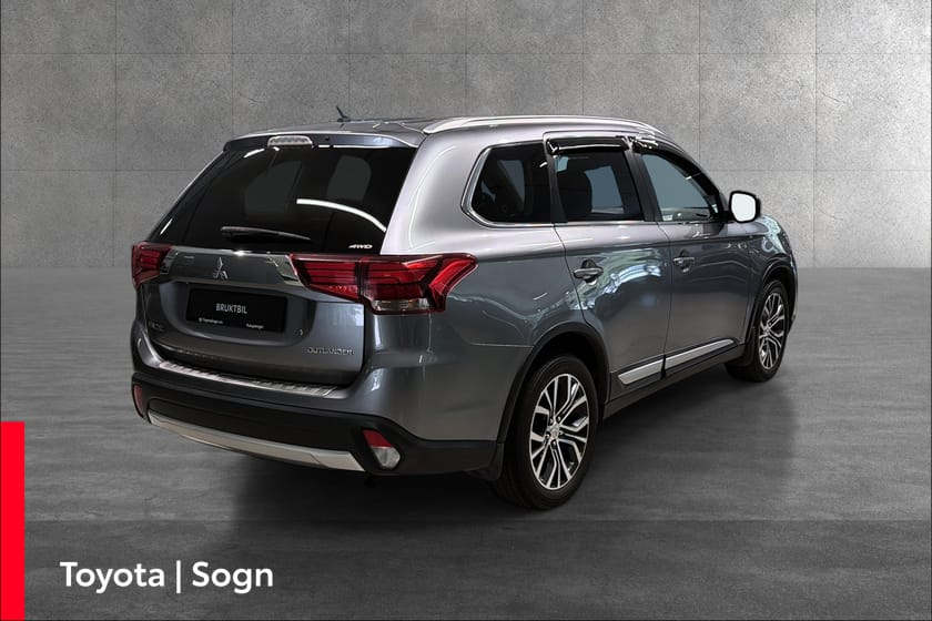Bilde 5 av Mitsubishi Outlander 2.2 Di-D 4WD GLSi/ 7-seter/skinn