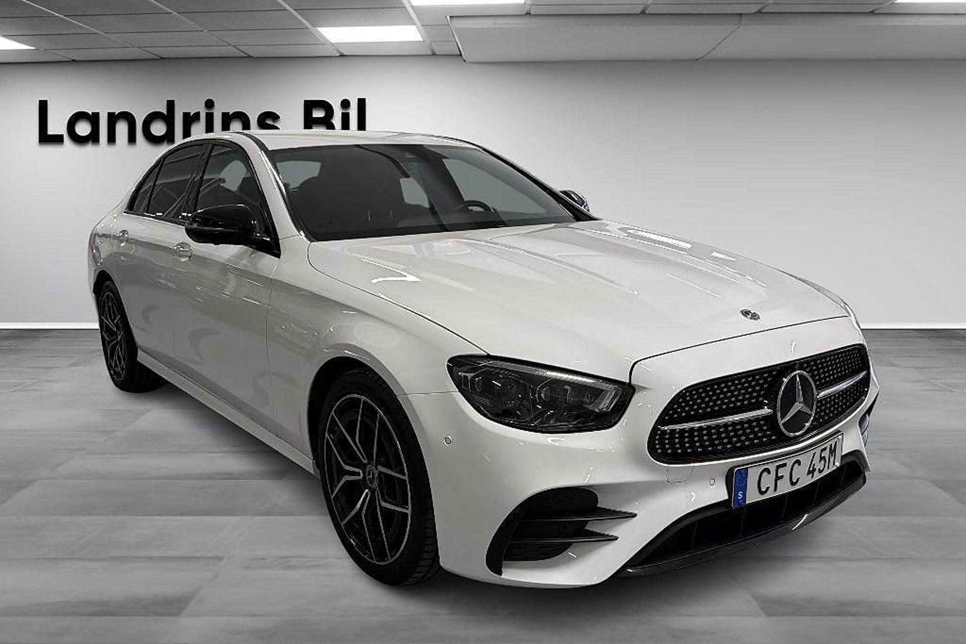 Mercedes-Benz E 2021, bild 3/14