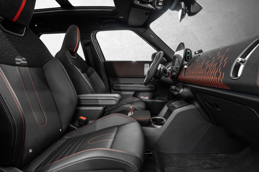 Bilde 2 av MINI JCW Countryman ALL4 XL