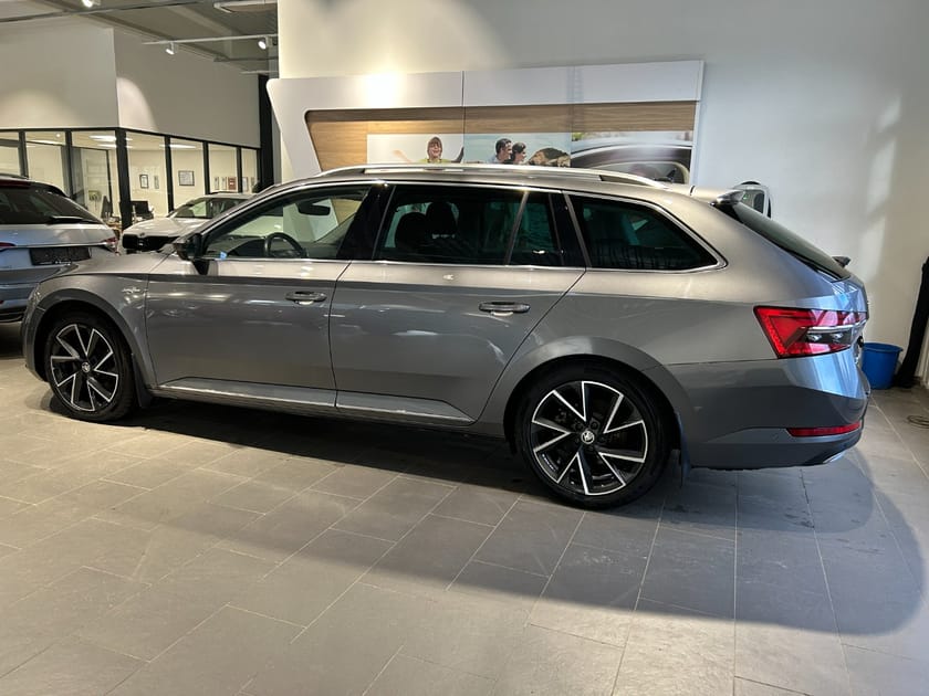 Bilde 5 av Škoda Superb Stasjonsvogn Sup3fl stv l&k d200 4x4 dsg