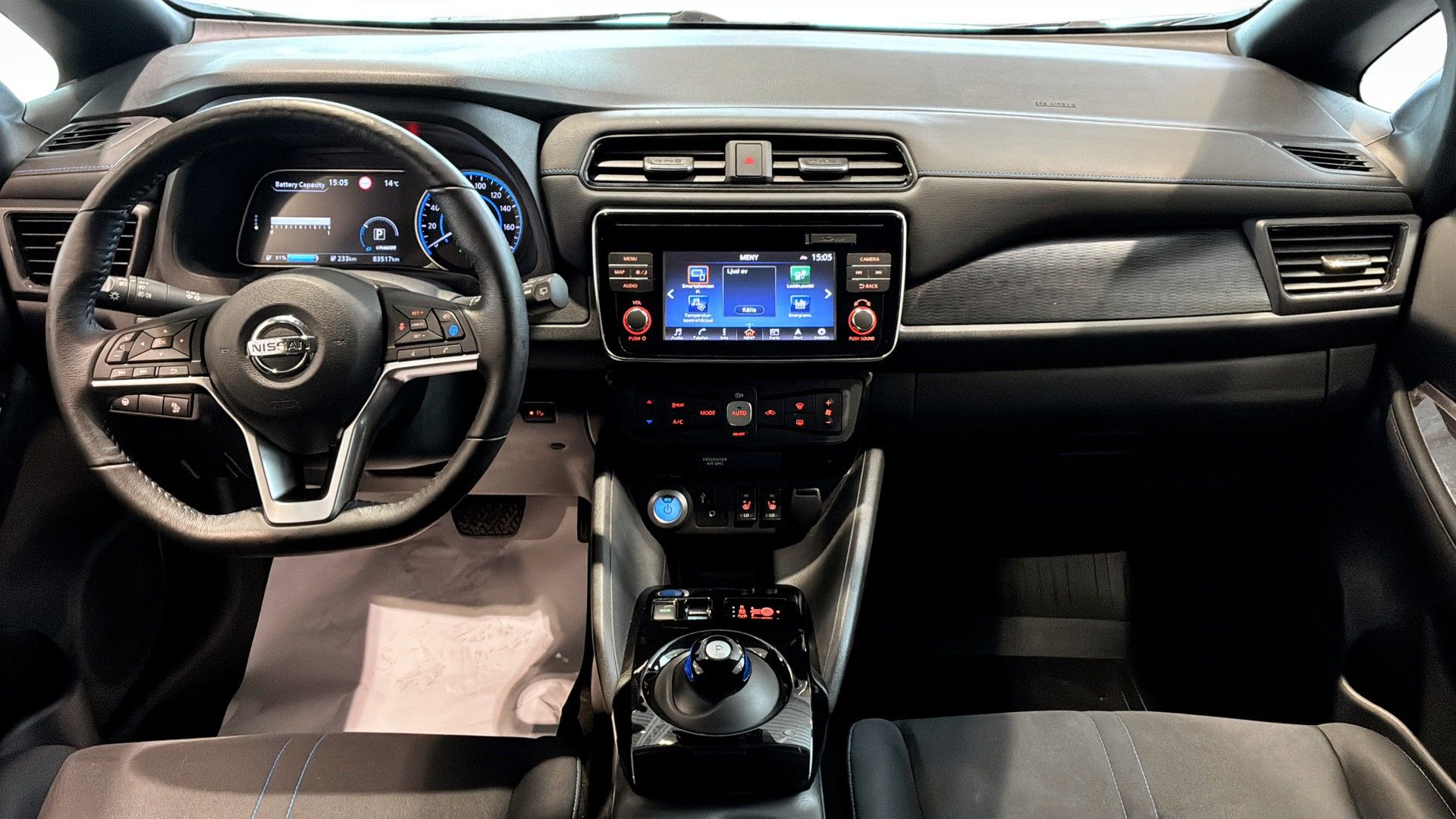 Nissan Leaf 40 kWh 2.ZERO / N-Connecta 2018, kuva 4/10