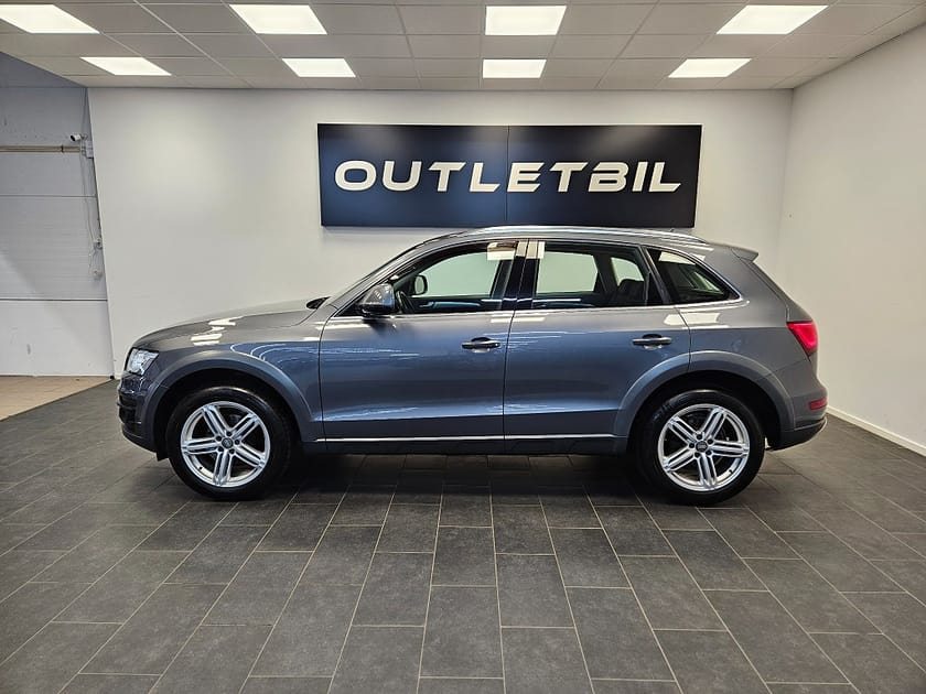 Bild 2 av Audi Q5 2.0TDI 190hk Quattro Design Launch Edition Värmare Drag
