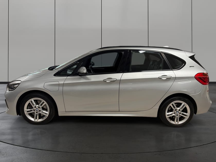 Bilde 2 av BMW 225xe Active Tourer