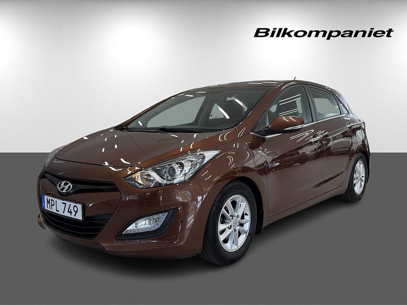 Bild 2 av Hyundai i30 5-dörrar 1.6 CRDi Sport S+V-Hjul Dragkrok
