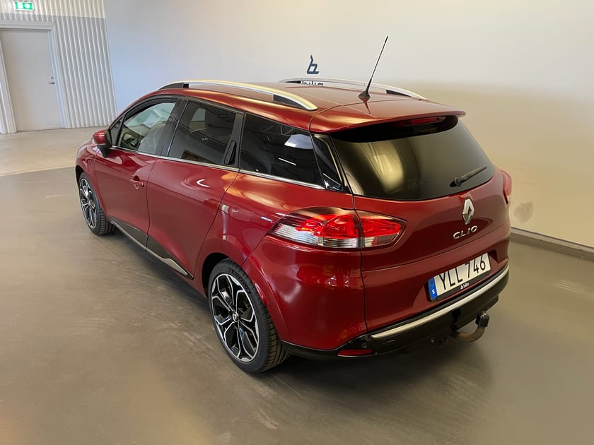 Bild 4 av Renault Clio Sport Tourer PhII Energy TCe 90 Intens / Navigation / Dragkrok / Vinterhjul /