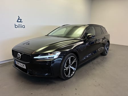 Volvo V60 Recharge T8 Plus Dark / Keyless / Dragkrok / Backkamera / Navigation /