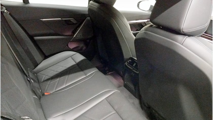 Bild 5 av BMW 530e xDrive Touring M Sport / H&K / Drag / Rattvärme