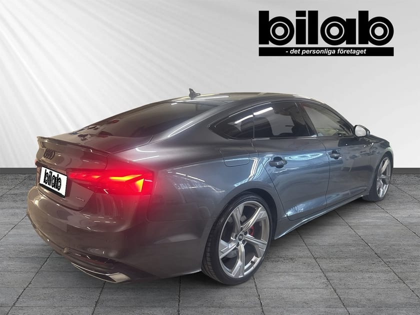 Bild 4 av Audi A5 Sportback 45 TFSI quattro S-line Compitition