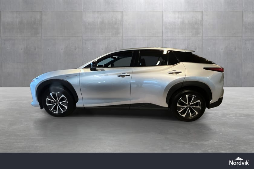 Bilde 2 av Lexus RZ 450e Executive Panorama/AWD/           Rentekampanje 1,95%
