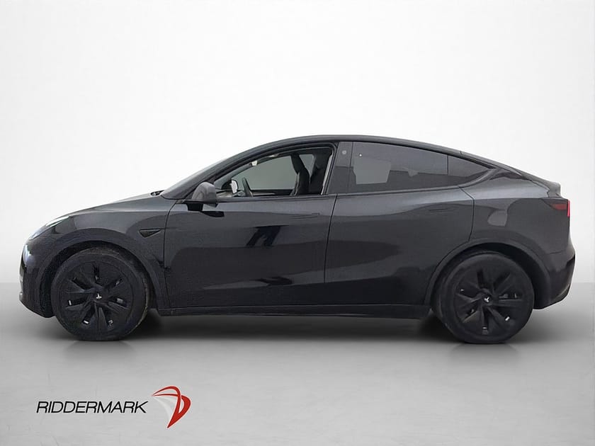 Bild 5 av Tesla Model Y Long Range AWD 514hk Pano Kamera Adp-fart