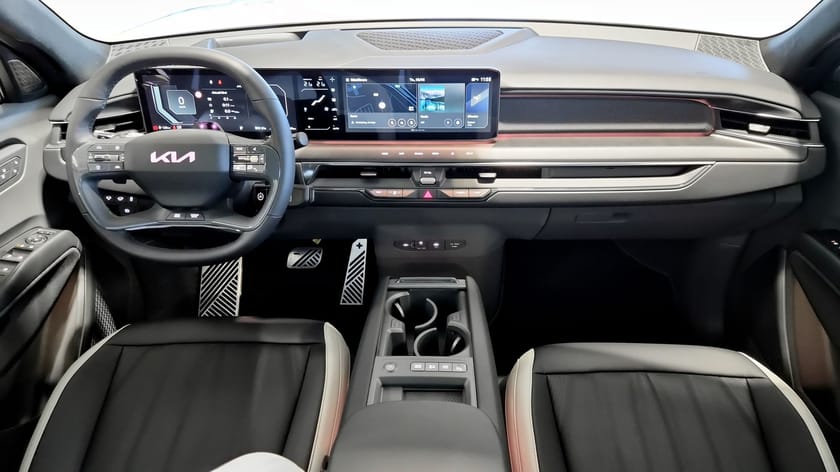 Bild 4 av Kia EV9 AWD GT LINE LONG RANGE 6 SITS