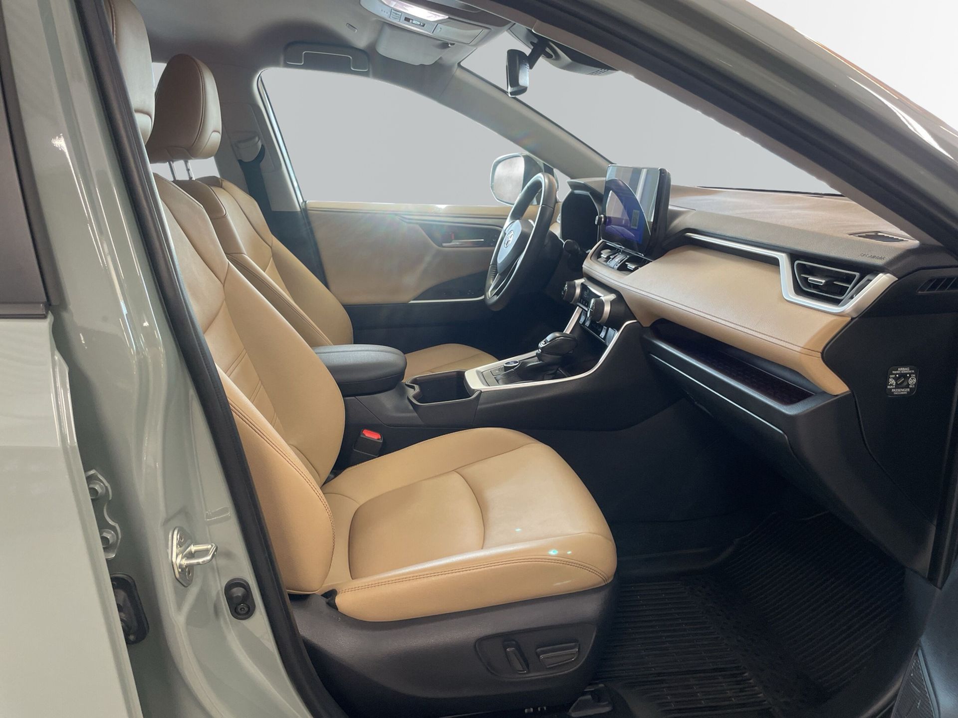 Toyota RAV4 2,5 HYBRID AWD-I EXECUTIVE 2024, bild 6/10