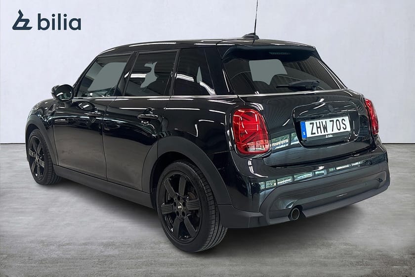 Bild 2 av MINI Cooper 5-dörrars | PDC bak | Backkamera | Komfortöppning | Nav