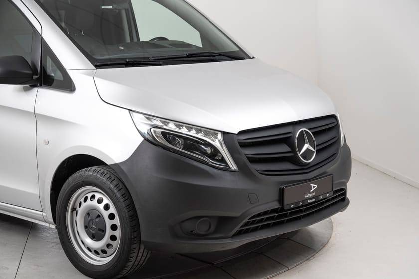 Bilde 3 av Mercedes-Benz Vito 119 CDI 4x4 3.0t V119 A2 4MATIC Krok ACC Innredning Varmer