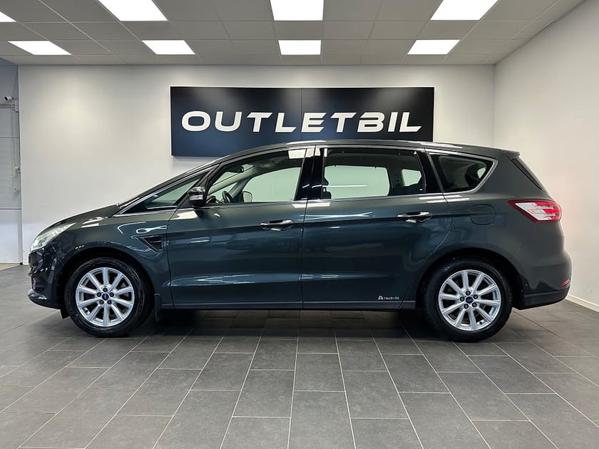Bild 2 av Ford S-Max 2.0 TDCi Powershift Business 7-sits Navigation