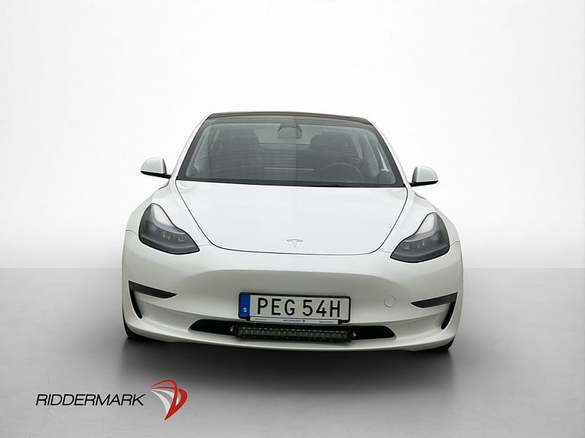 Bild 2 av Tesla Model 3 Long Range AWD