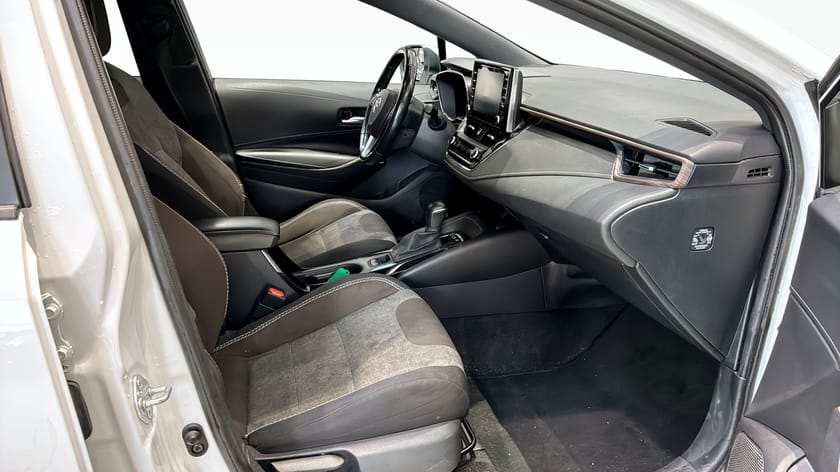 Bild 3 av Toyota Corolla TREK Hybrid | Backkamera | Drag | 122hk