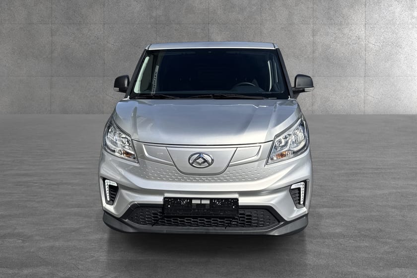 Bilde 2 av Maxus e-Deliver 3 4,8m3 Varerom/ S/V Hjul/ Apel Carplay